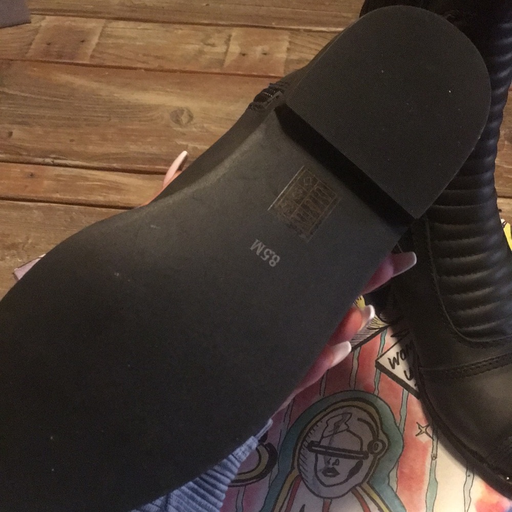 Black Moto Boots. Zip up! - Picture 2 of 6